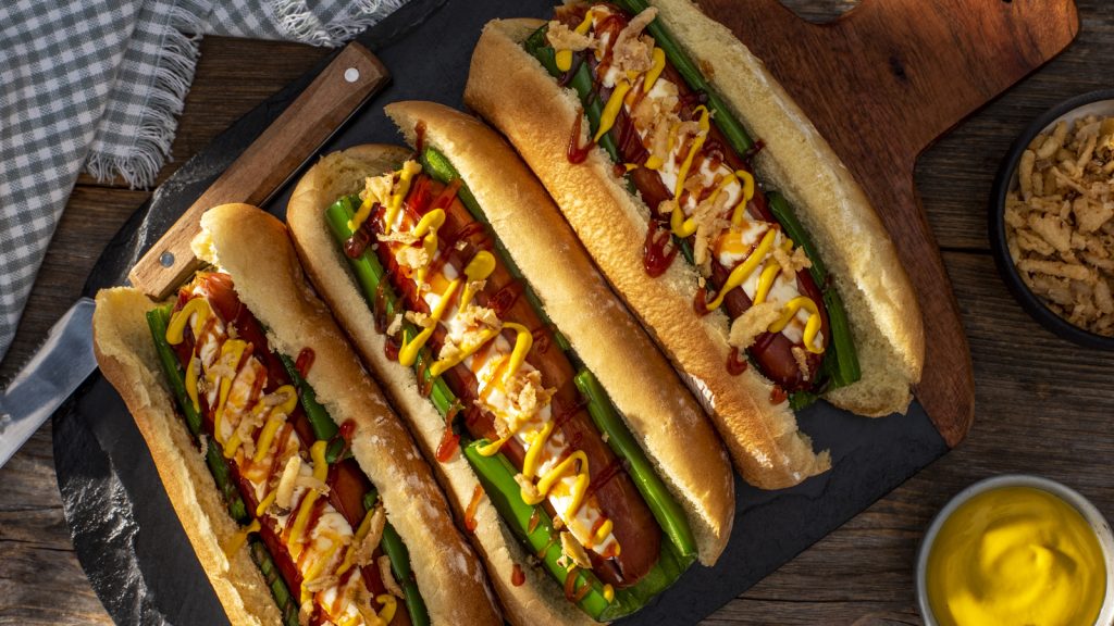 hot dogs JALAPENO POPPER DOG 034 1